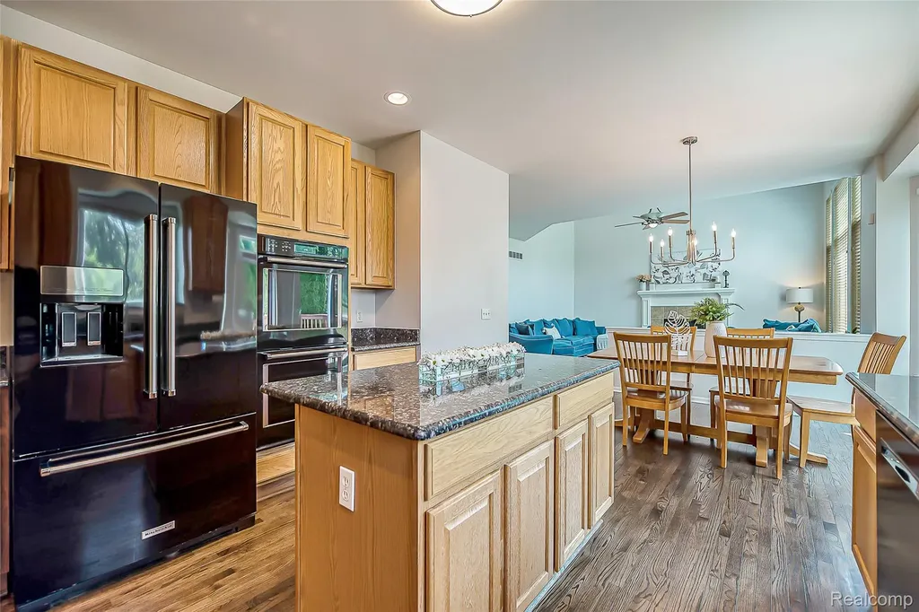 1162 Gentry Drive South Lyon City MI 48178