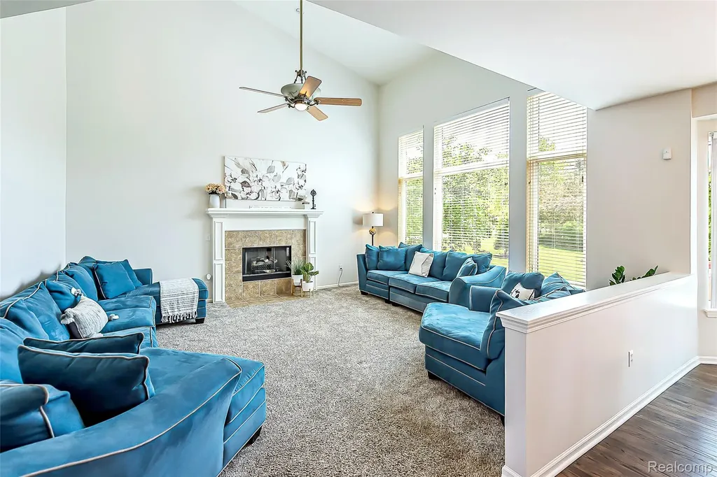 1162 Gentry Drive South Lyon City MI 48178