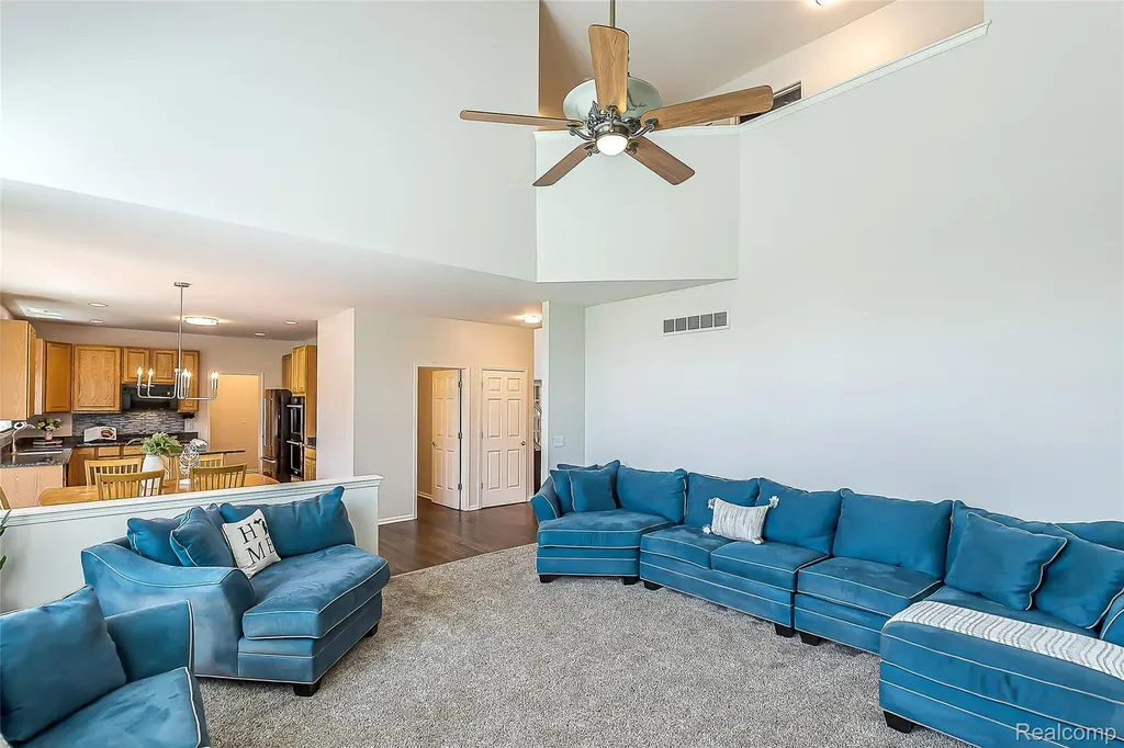 1162 Gentry Drive South Lyon City MI 48178