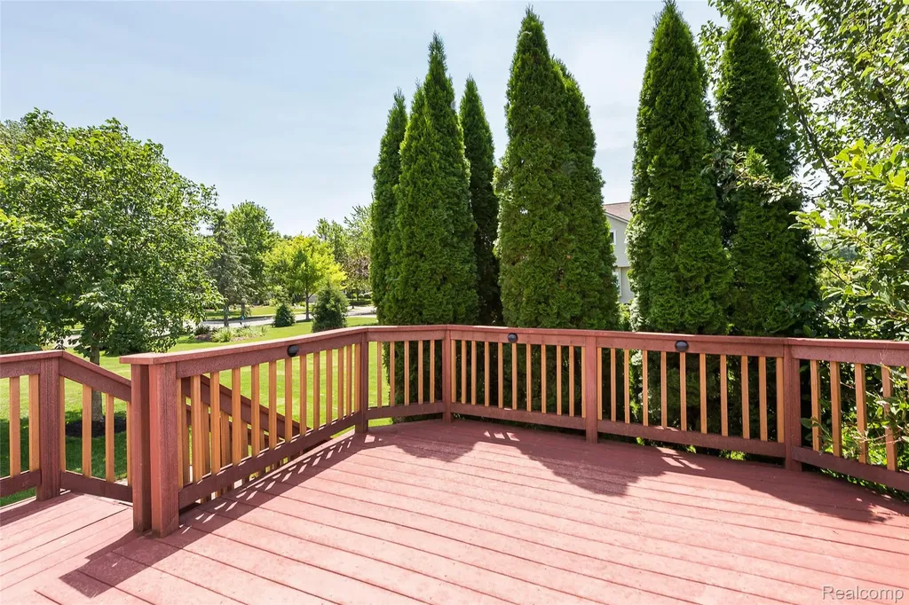 1162 Gentry Drive South Lyon City MI 48178