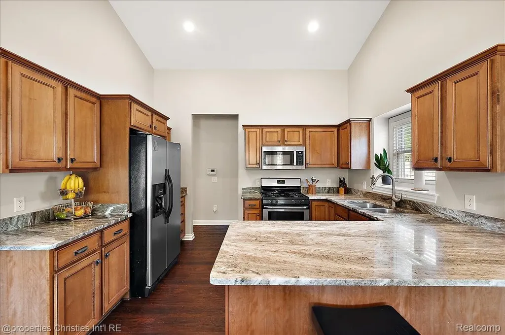 3181 Ivy Lane Grand Blanc Charter Township MI 48439