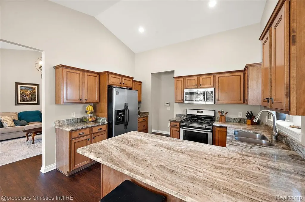 3181 Ivy Lane Grand Blanc Charter Township MI 48439