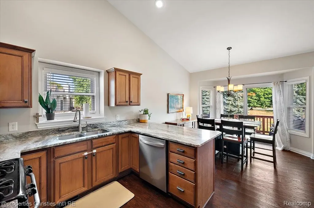 3181 Ivy Lane Grand Blanc Charter Township MI 48439