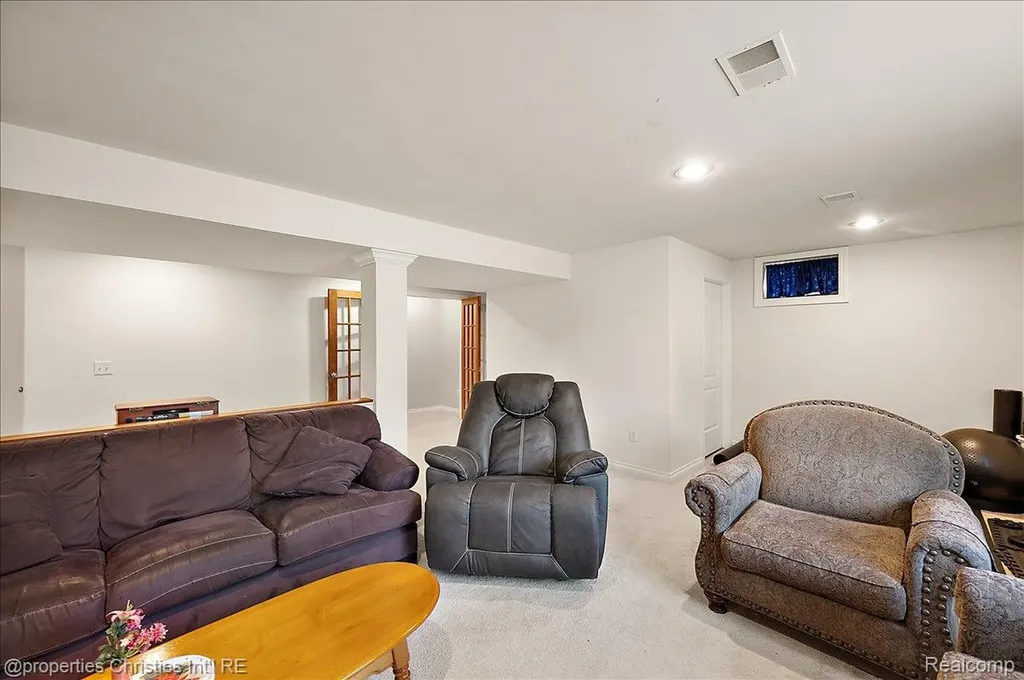 3181 Ivy Lane Grand Blanc Charter Township MI 48439