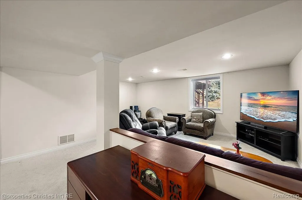 3181 Ivy Lane Grand Blanc Charter Township MI 48439