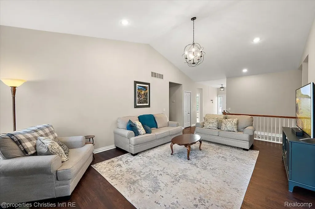 3181 Ivy Lane Grand Blanc Charter Township MI 48439