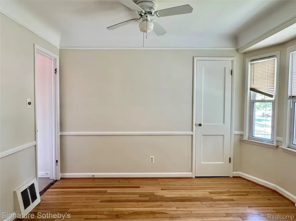 911 S Wilson Avenue Royal Oak City MI 48067