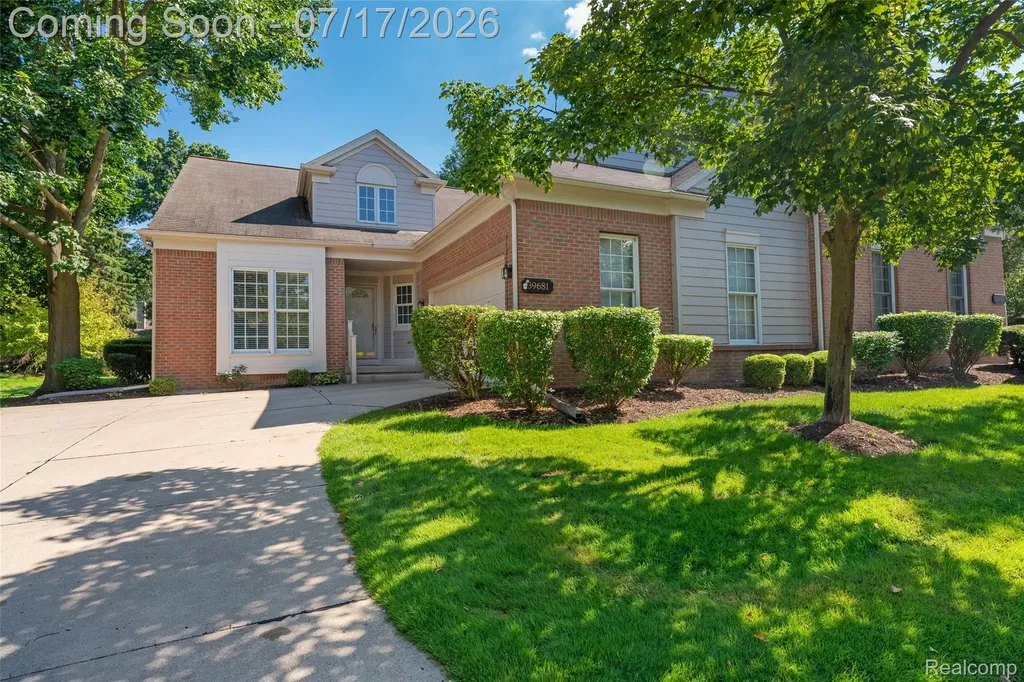 39681 Muirfield Lane Northville Township MI 48168