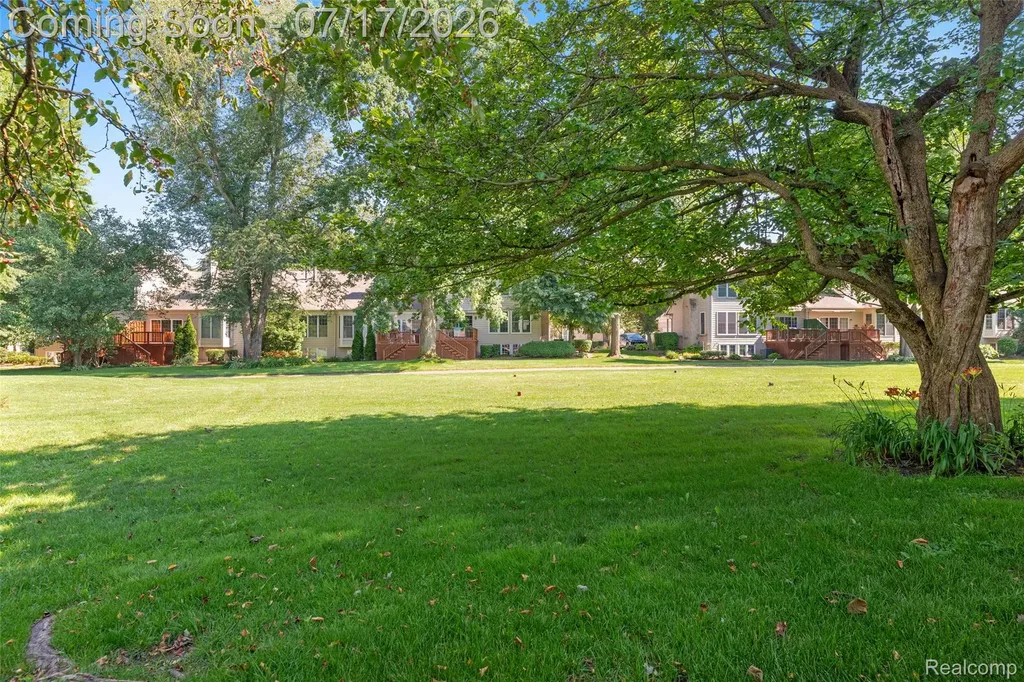 39681 Muirfield Lane Northville Township MI 48168