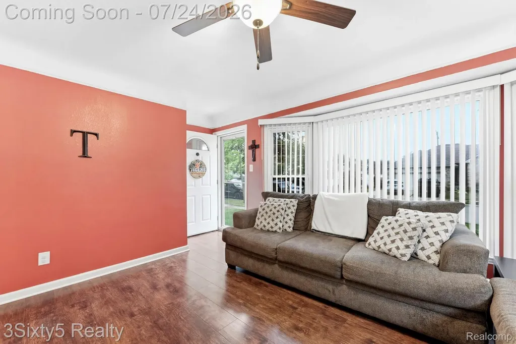 3675 17th Street Wyandotte City MI 48192