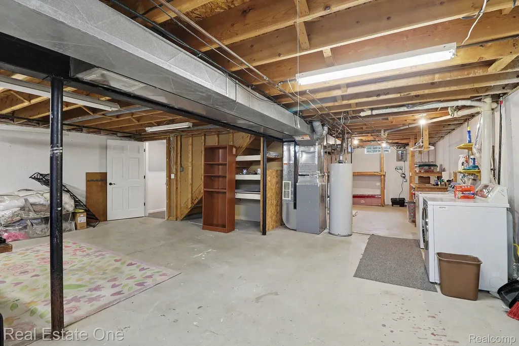 6570 Edgewood Road Canton Charter Township MI 48187