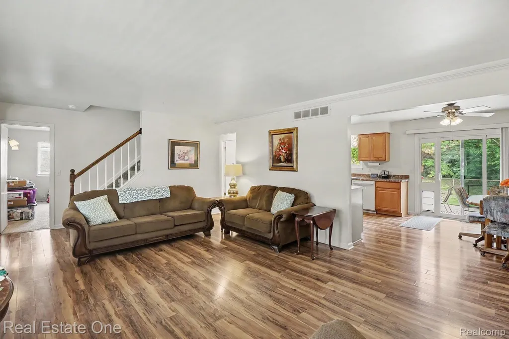 6570 Edgewood Road Canton Charter Township MI 48187