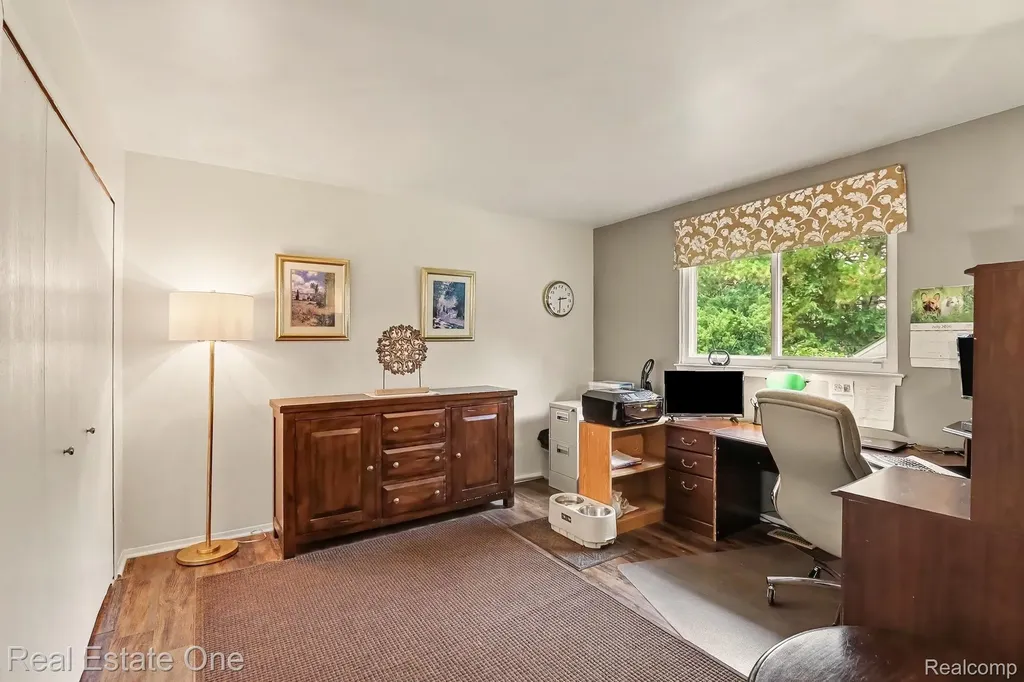 6570 Edgewood Road Canton Charter Township MI 48187