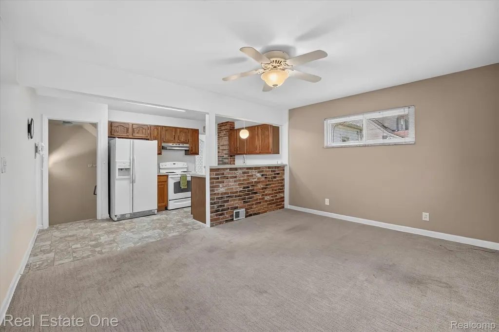 28662 Sheridan Street Garden City City MI 48135