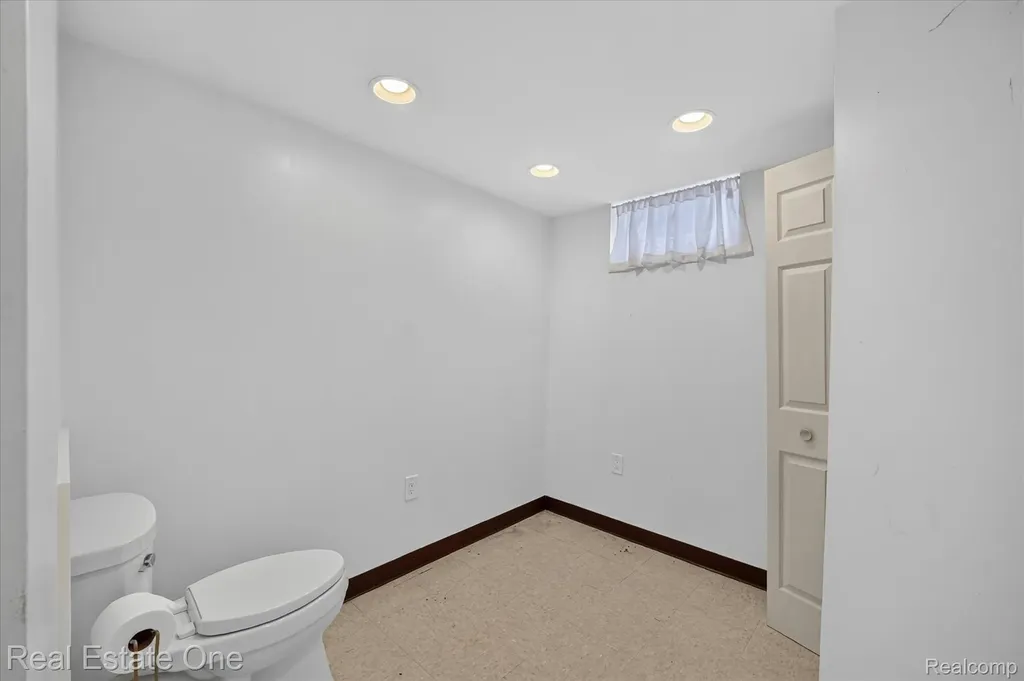 28662 Sheridan Street Garden City City MI 48135