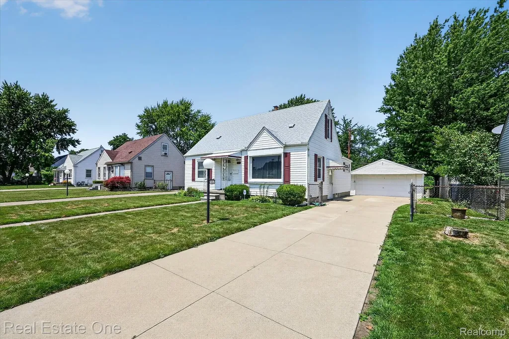 28662 Sheridan Street Garden City City MI 48135
