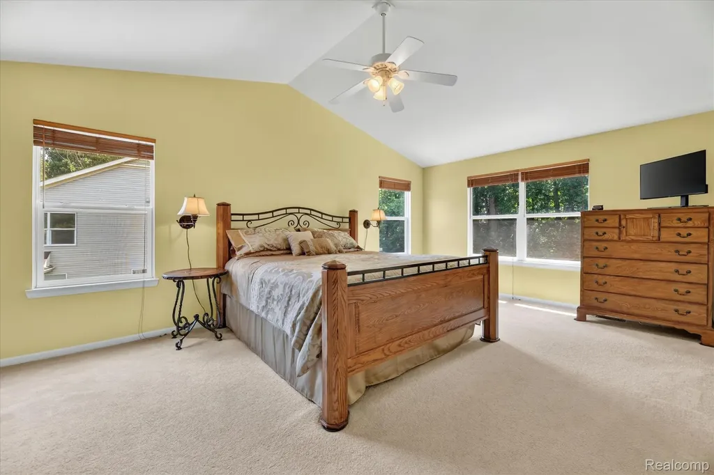 2445 Lorraina Lane Hartland Township MI 48353