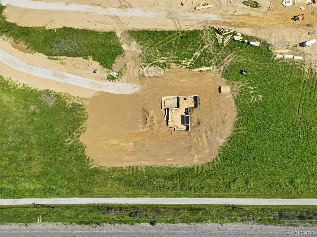 890 Pierce Road Sylvan Township MI 48118