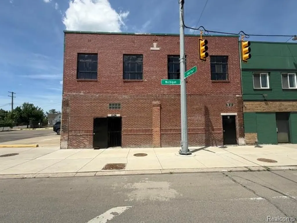 5536 Michigan Avenue Detroit City MI 48210
