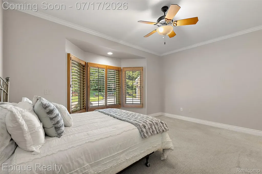 565 Shady Oaks Street Orion Charter Township MI 48362
