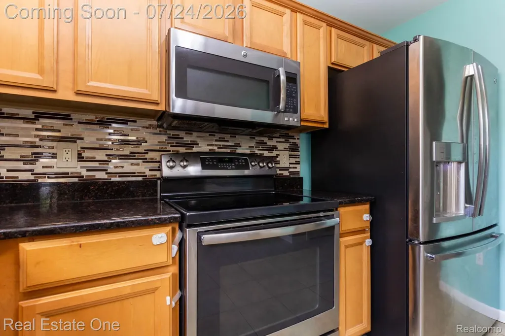 23410 Joy Street St. Clair Shores City MI 48082