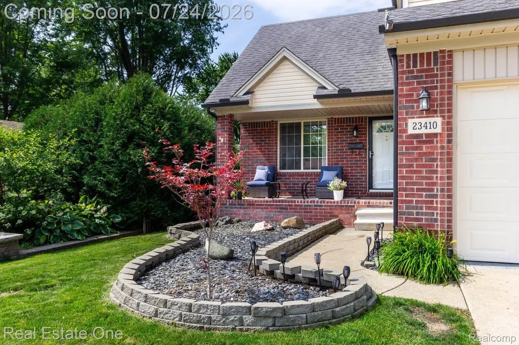 23410 Joy Street St. Clair Shores City MI 48082