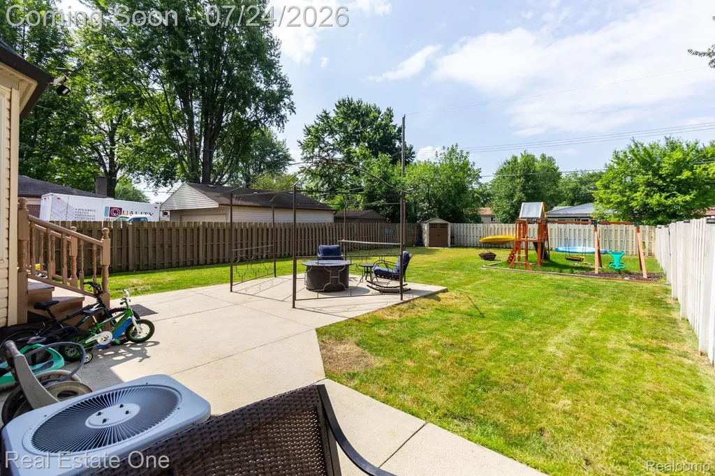 23410 Joy Street St. Clair Shores City MI 48082