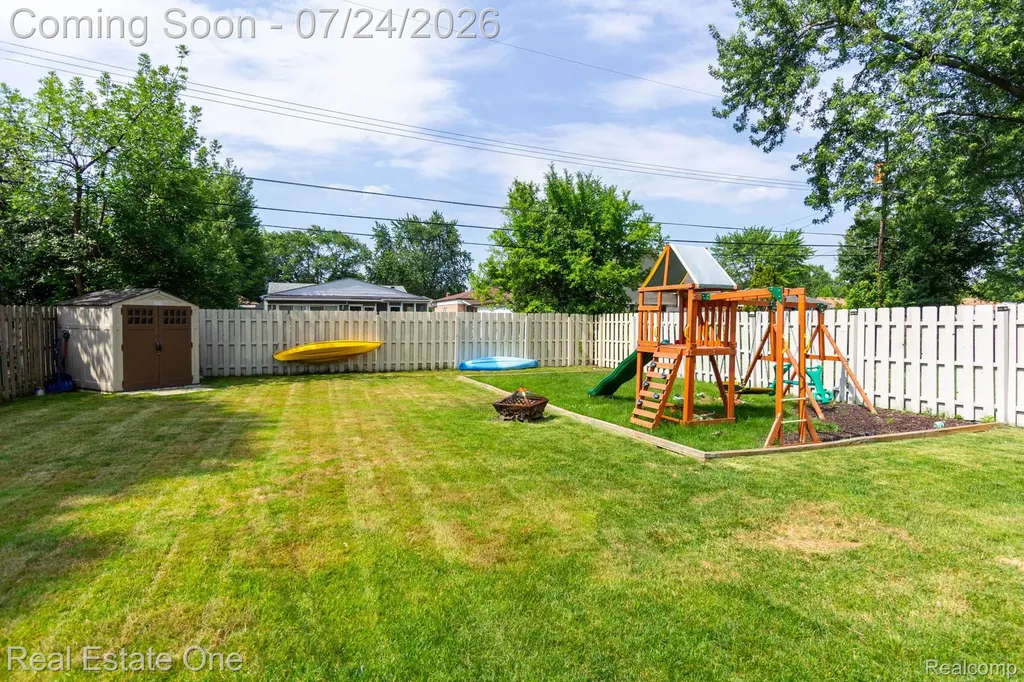 23410 Joy Street St. Clair Shores City MI 48082