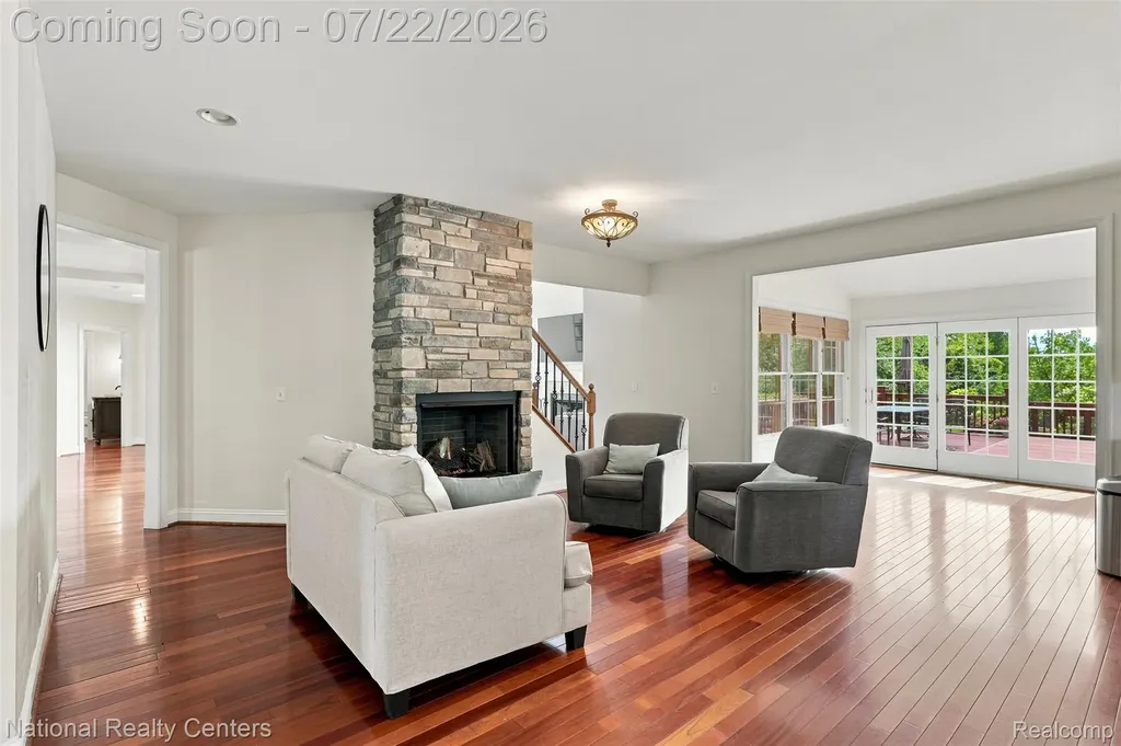 17477 Mystic Valley Court Northville Township MI 48168