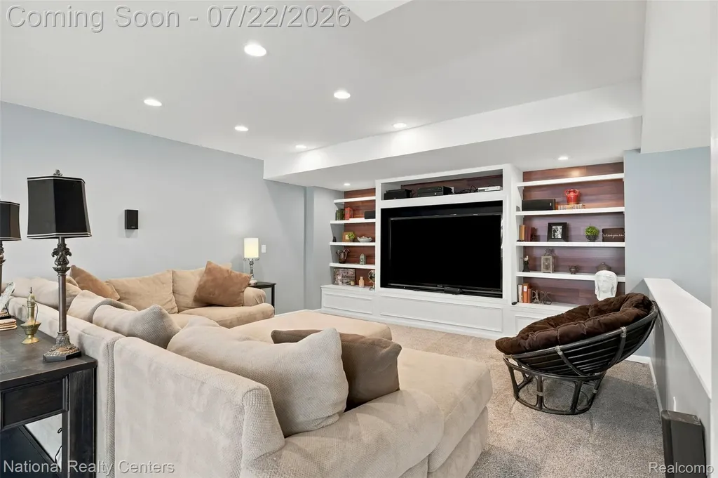 17477 Mystic Valley Court Northville Township MI 48168
