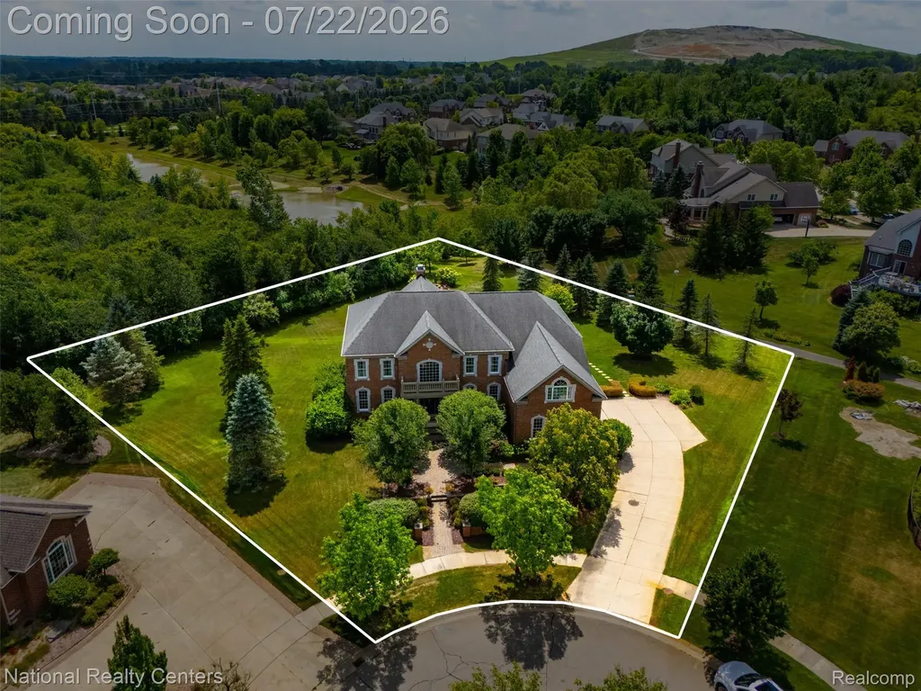17477 Mystic Valley Court Northville Township MI 48168
