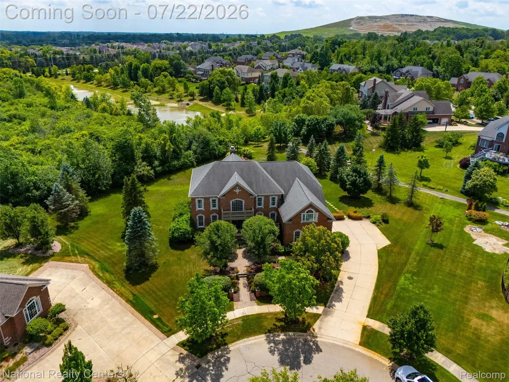 17477 Mystic Valley Court Northville Township MI 48168