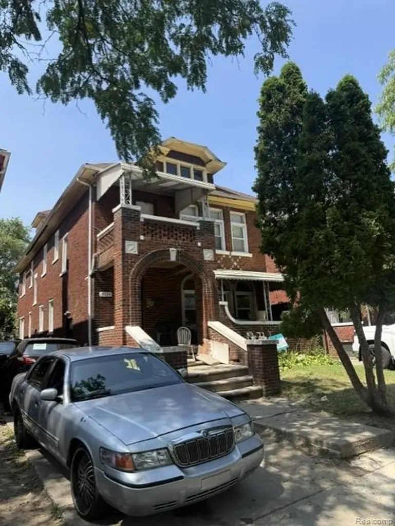3032 Fullerton Street Detroit City MI 48238