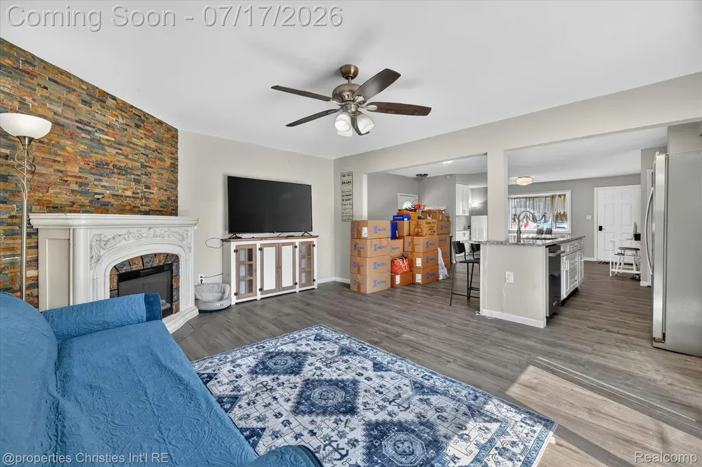 34329 Florence Street Westland City MI 48185