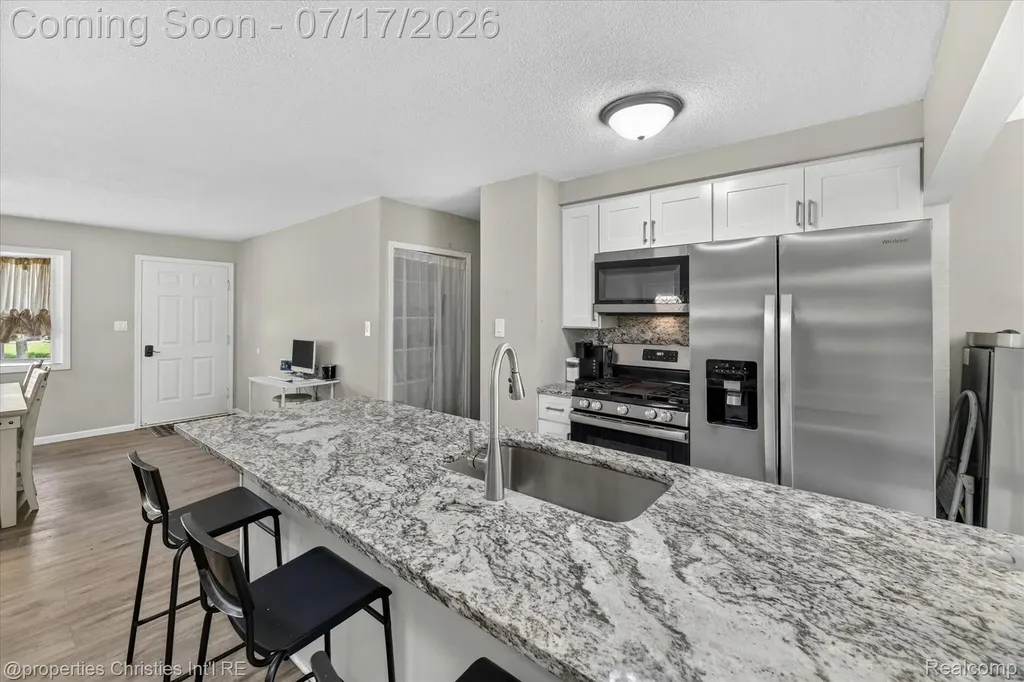 34329 Florence Street Westland City MI 48185
