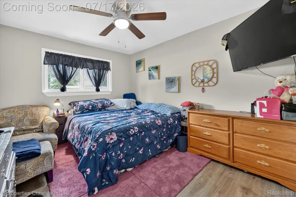 34329 Florence Street Westland City MI 48185