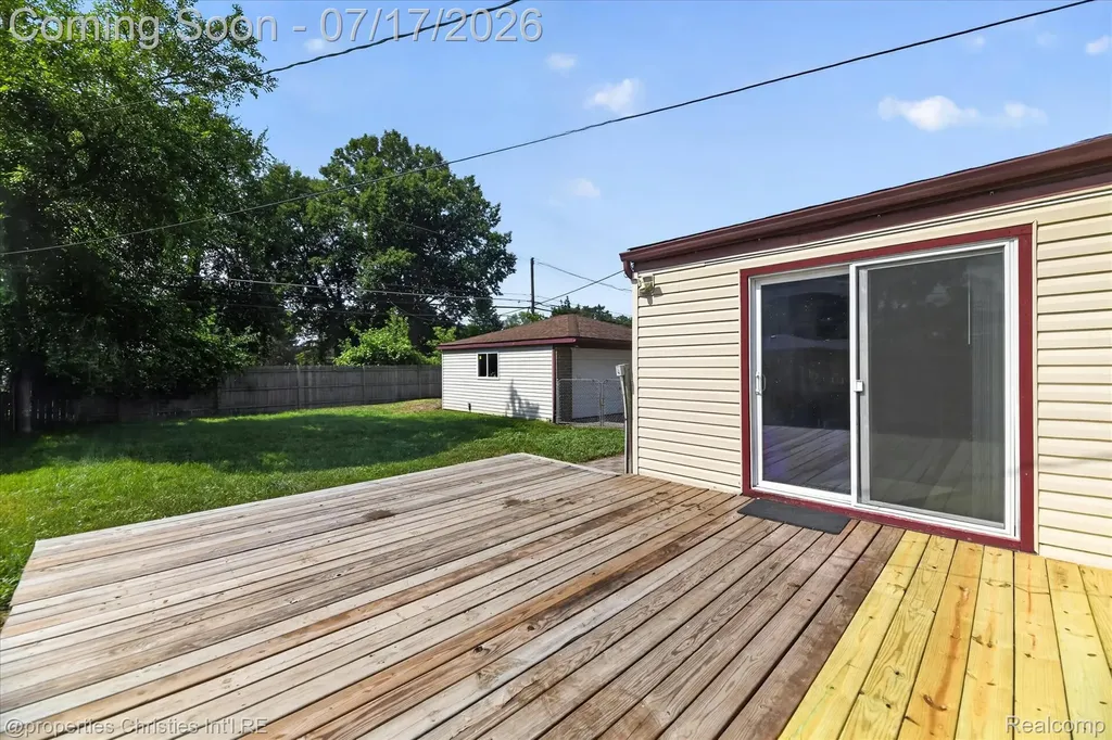 34329 Florence Street Westland City MI 48185