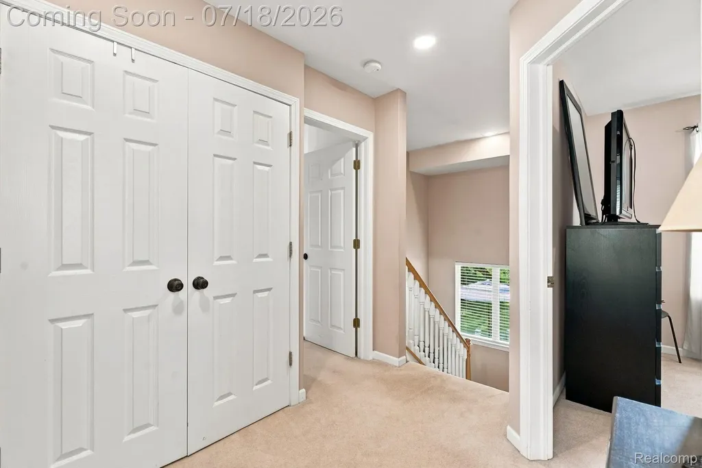 3214 Greenwood Drive Rochester Hills City MI 48309