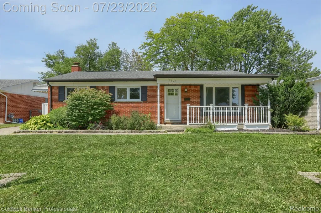 37161 Castleton Drive Sterling Heights City MI 48312