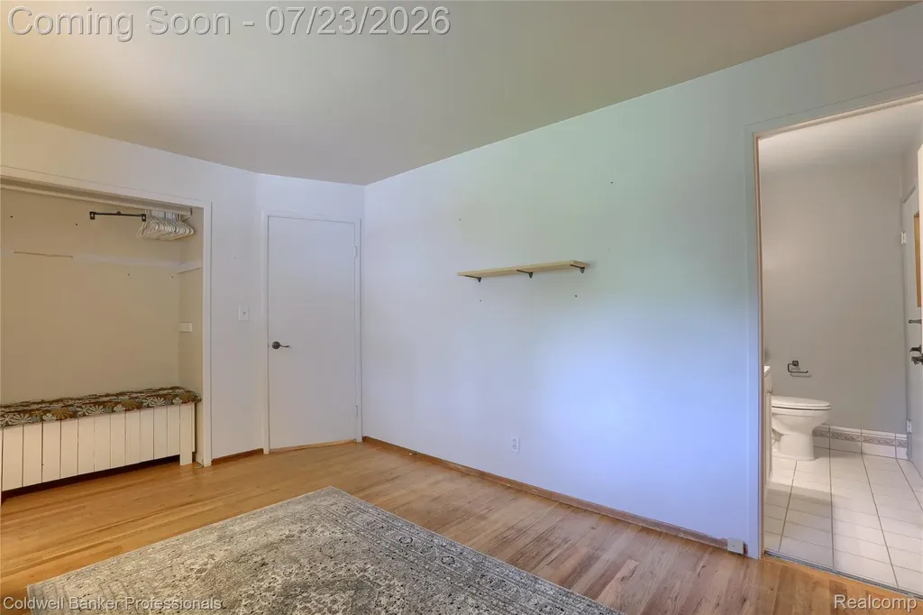 37161 Castleton Drive Sterling Heights City MI 48312