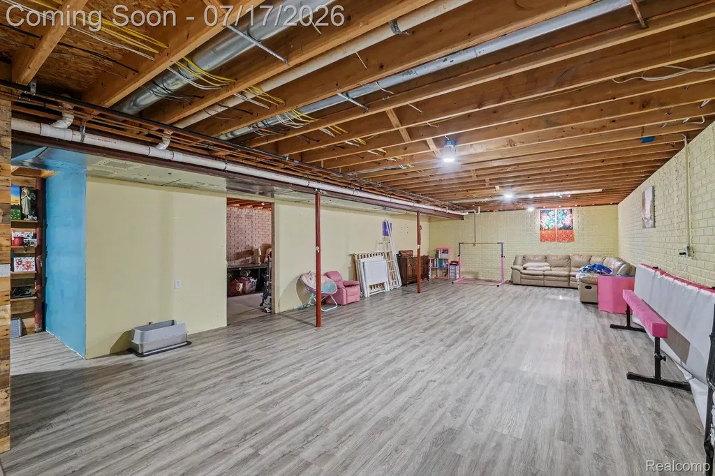 9074 Grand Blanc Road Gaines Township MI 48436