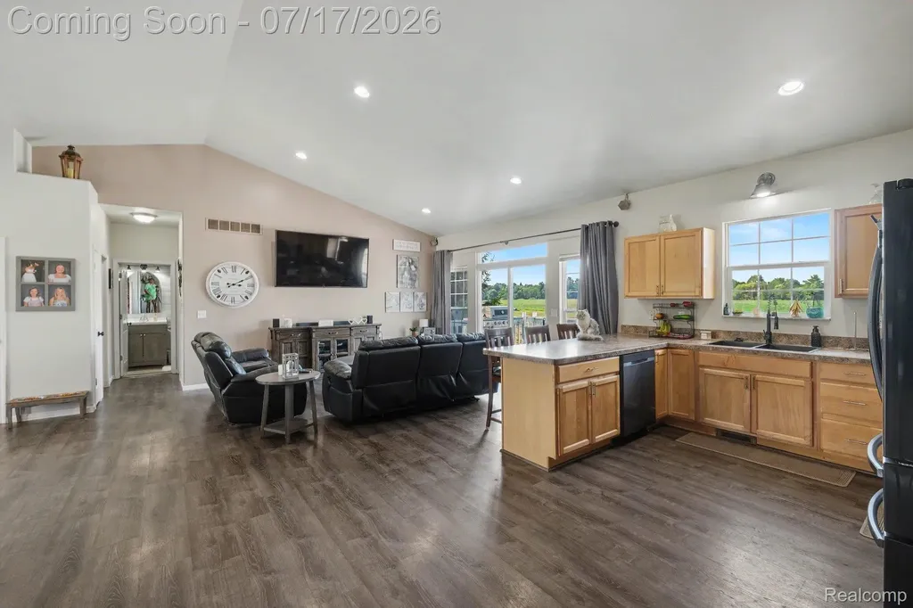 9074 Grand Blanc Road Gaines Township MI 48436