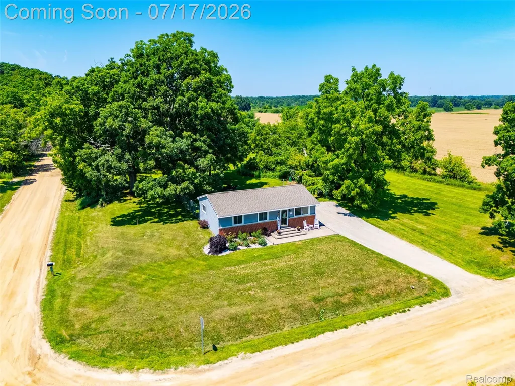 13514 Bird Road Argentine Township MI 48418