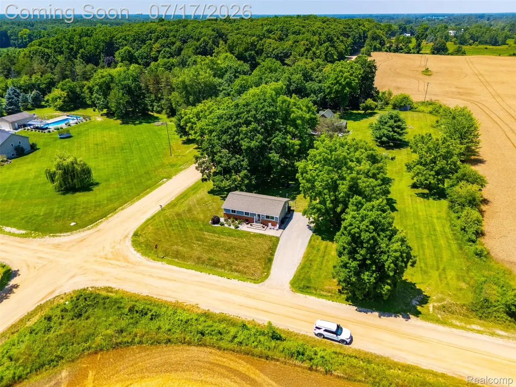 13514 Bird Road Argentine Township MI 48418