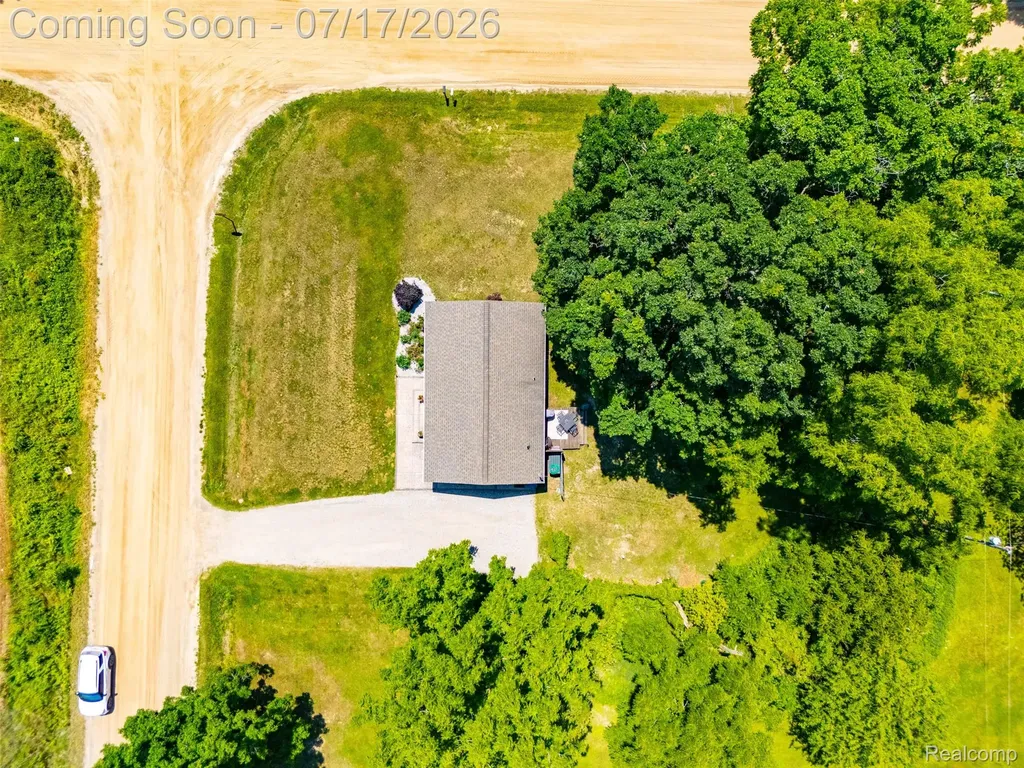 13514 Bird Road Argentine Township MI 48418