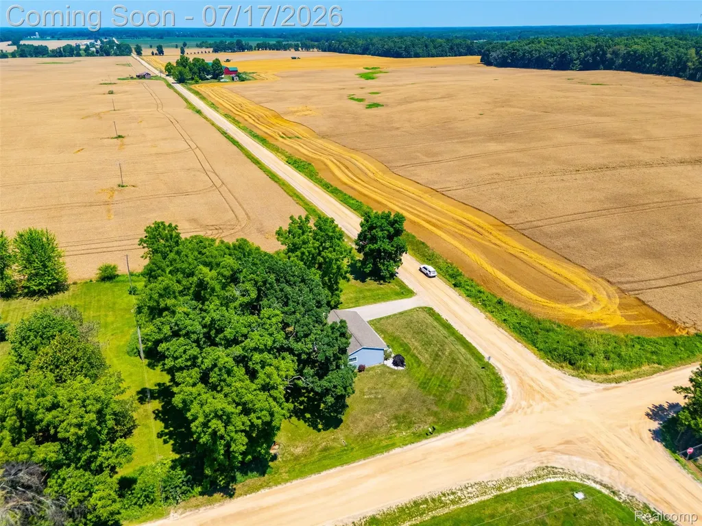 13514 Bird Road Argentine Township MI 48418