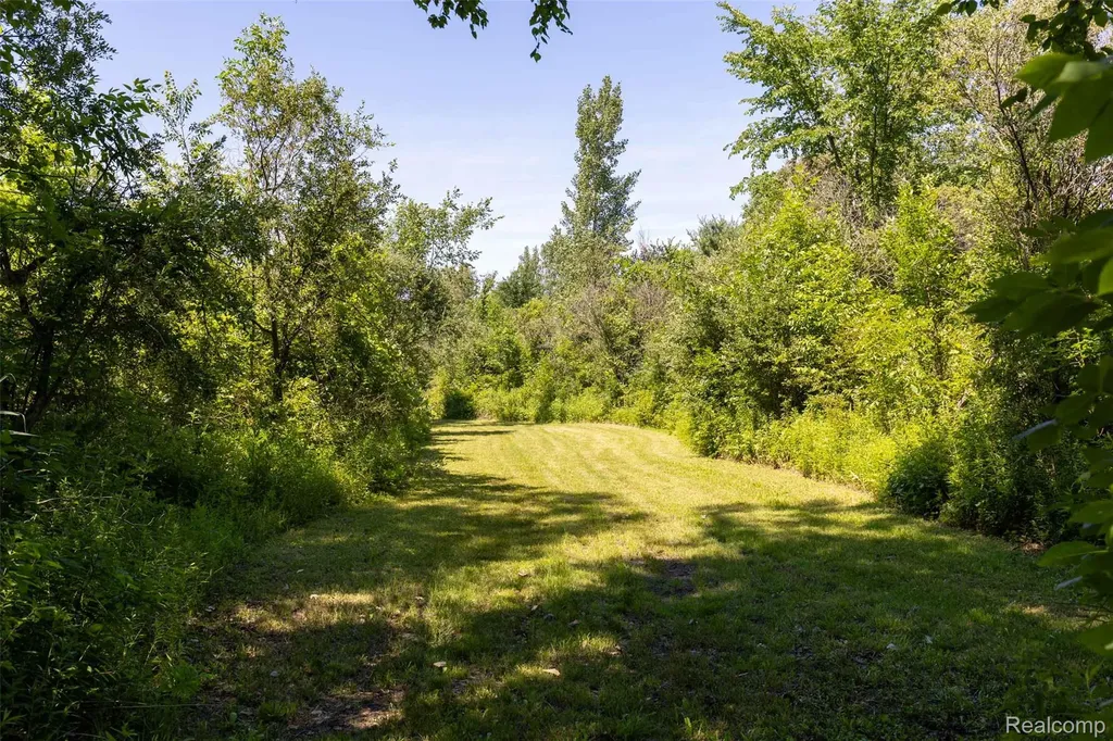 408 Columbiaville Road Deerfield Township MI 48421
