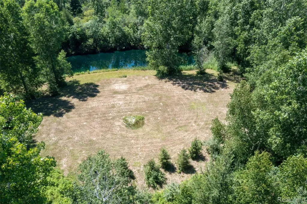 408 Columbiaville Road Deerfield Township MI 48421