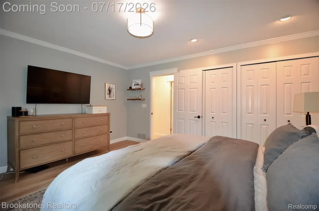 4979 Waw Ban See Drive Independence Charter Township MI 48348