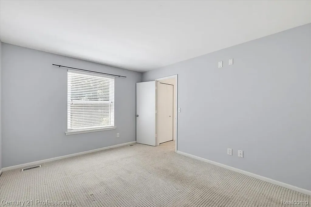 3149 Megan Drive Waterford Charter Township MI 48328